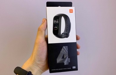 Xiaomi Mi Band 4 с NFC сможет разблокировать умный дверной замок MIJIA